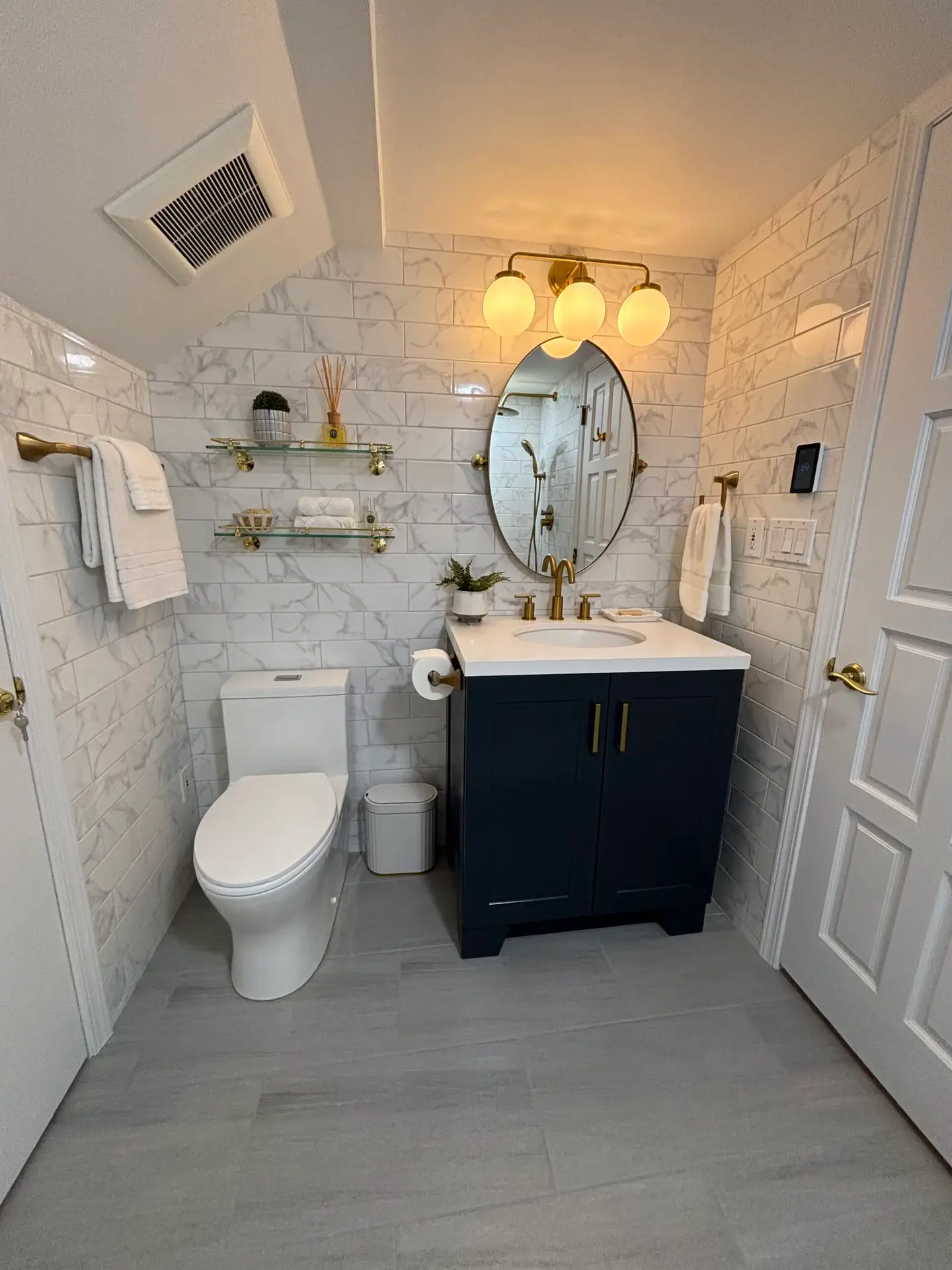 Home Powder Room Remodeling in Sammamish